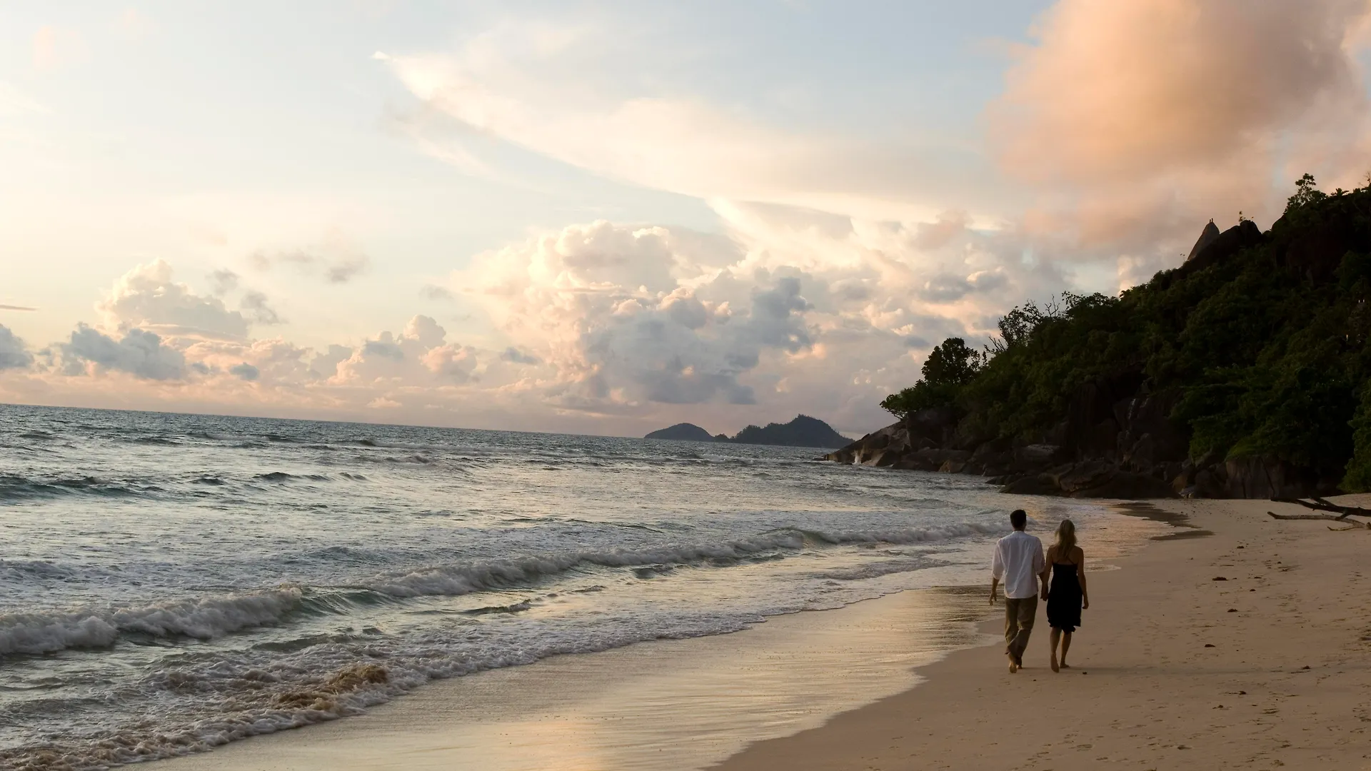 Anantara Maia Seychelles Villas Anse Boileau 5*,  Seychelles