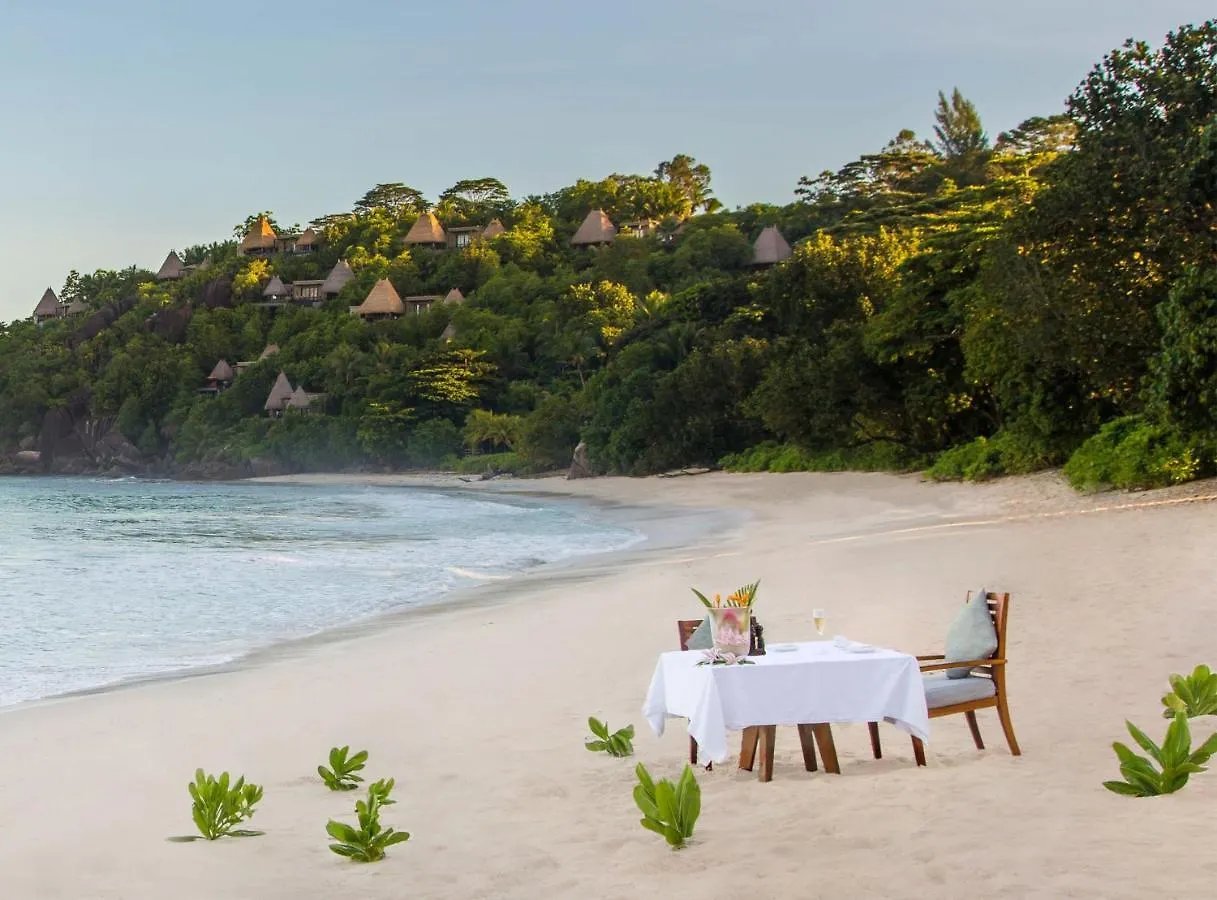 Anantara Maia Seychelles Villas Anse Boileau Resort