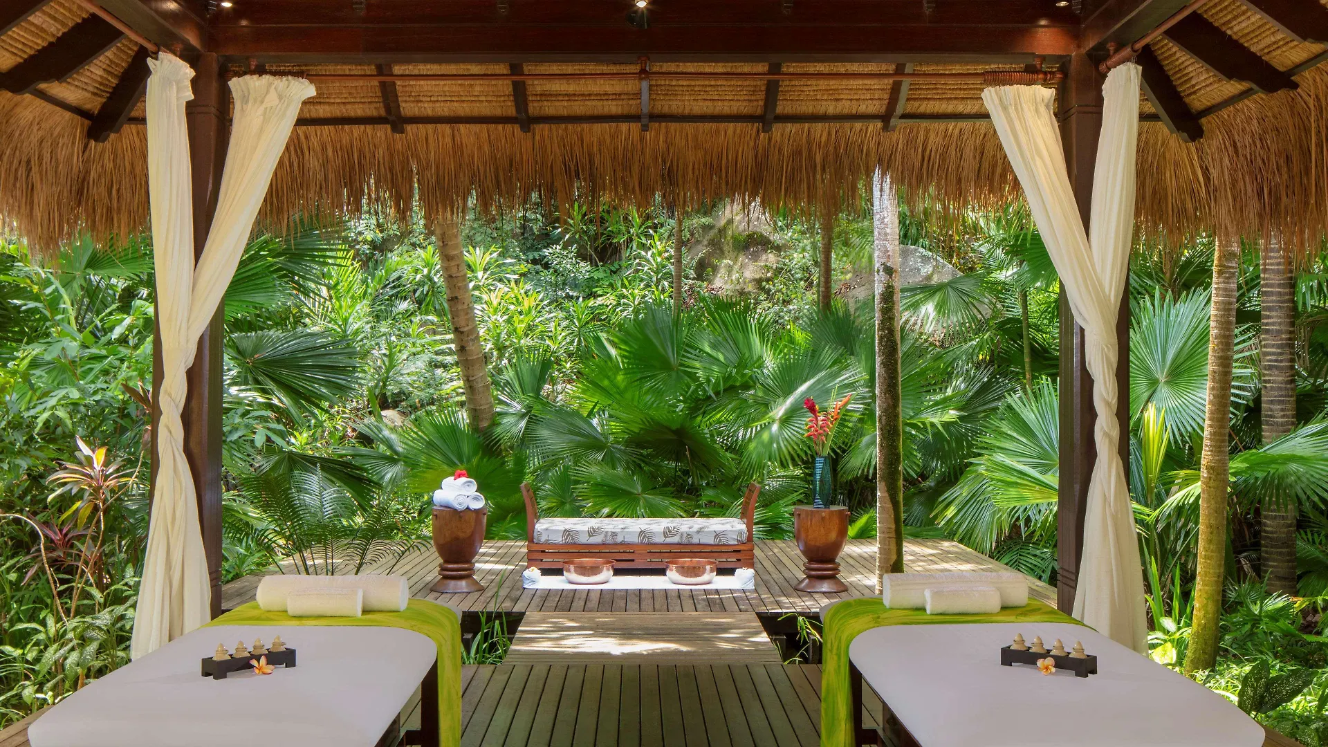 Anantara Maia Seychelles Villas Anse Boileau Resort